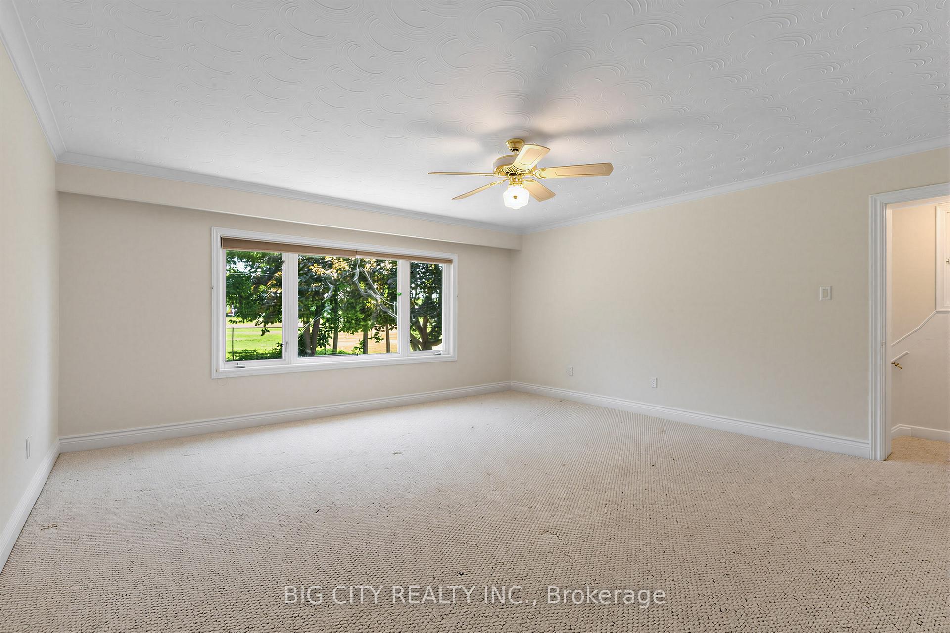 Photo 13 of 30 Lozoway Drive