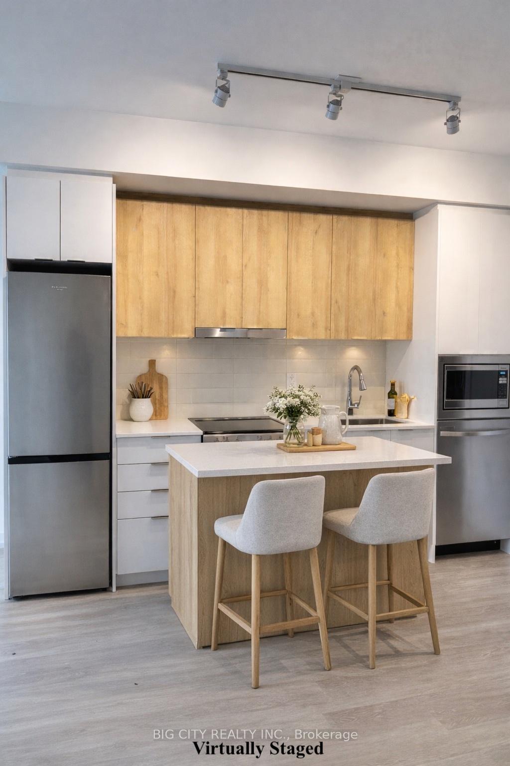 Photo 4 of 9763 Markham Rd, Unit 207