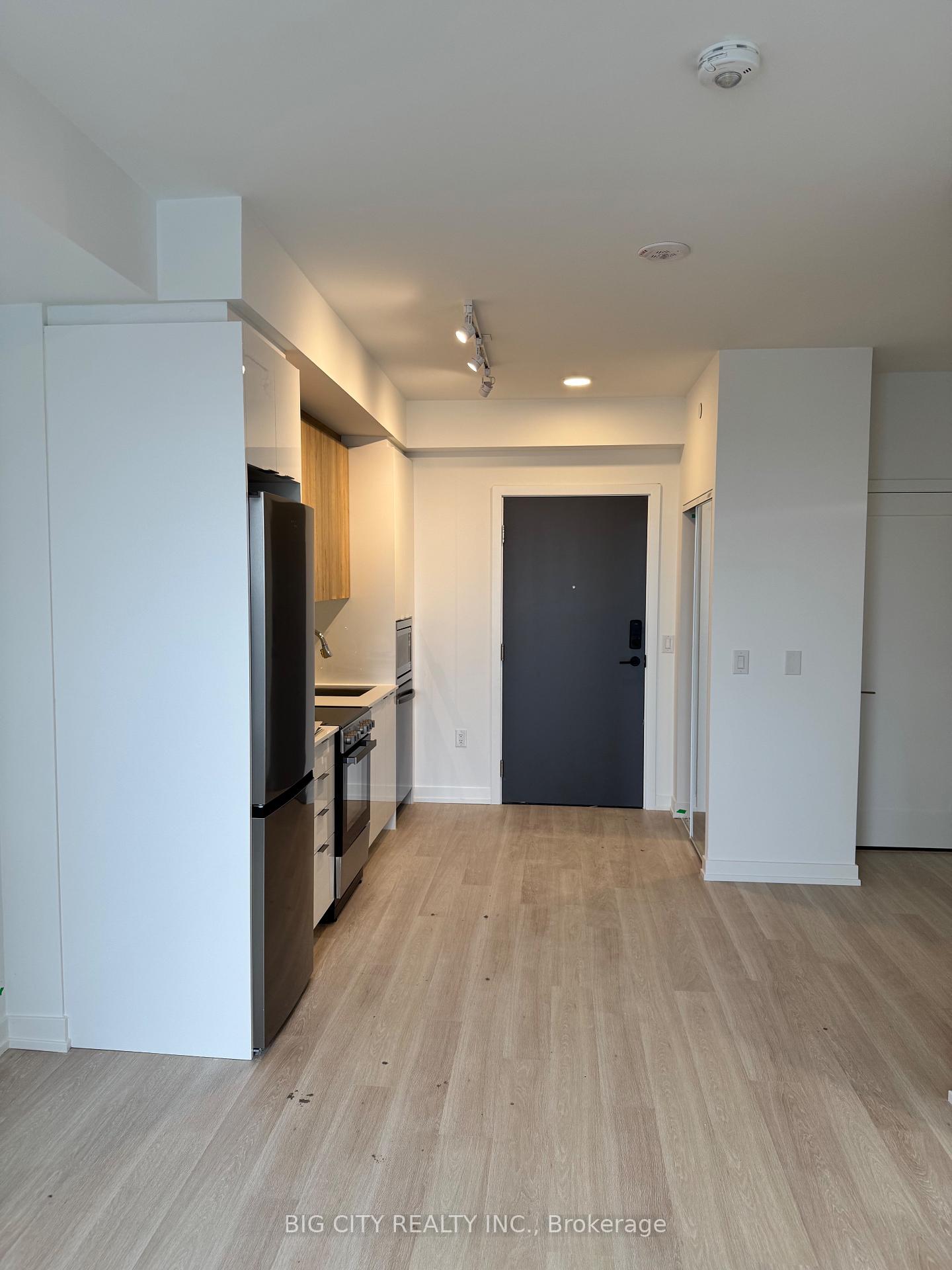 Photo 12 of 9763 Markham Rd, Unit 207