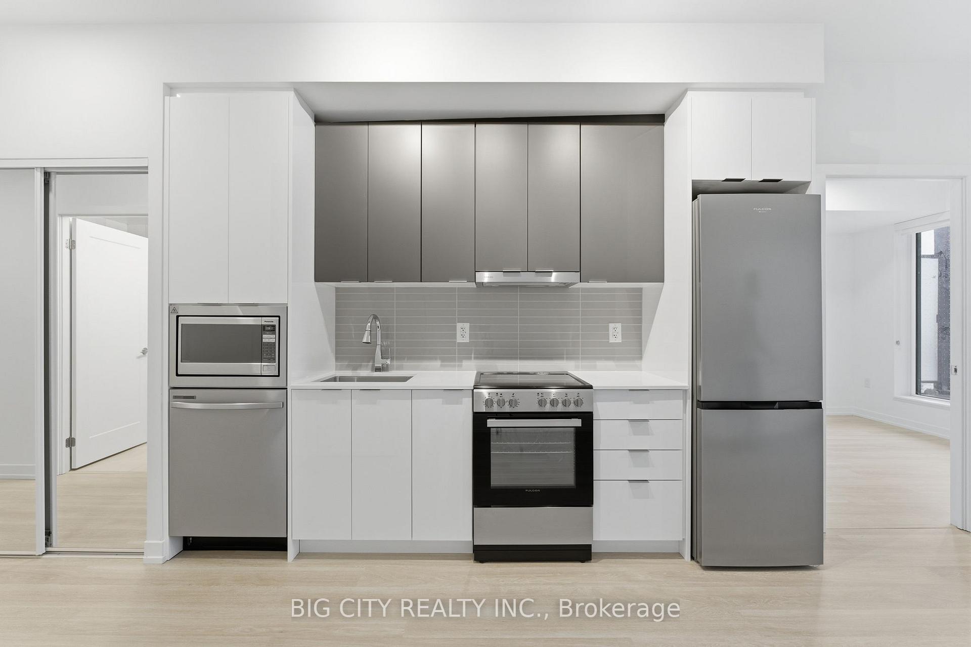 Photo 5 of 9763 Markham Rd, Unit 202