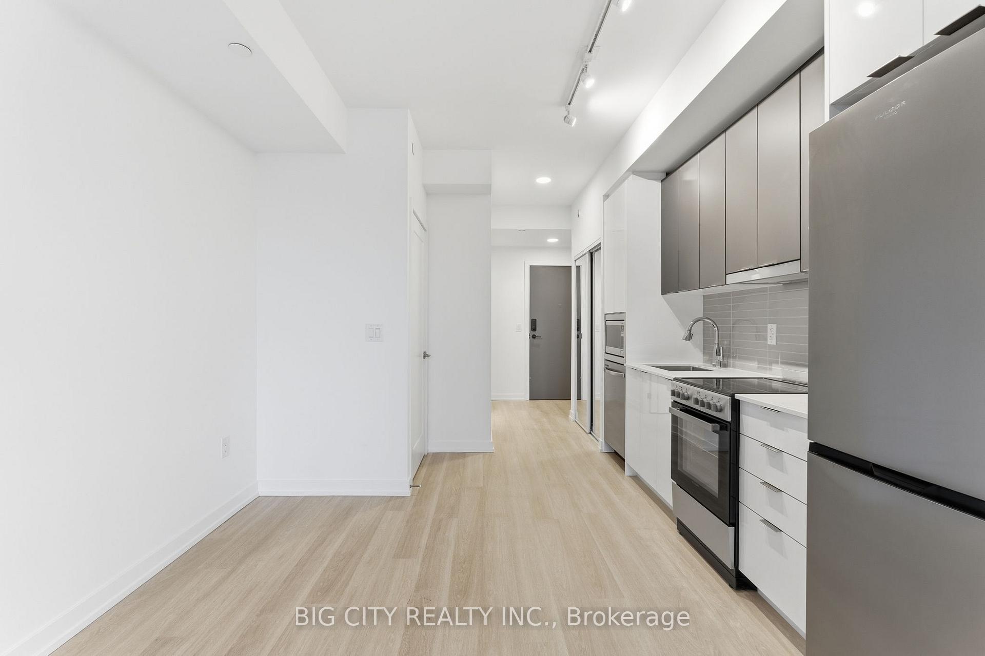 Photo 6 of 9763 Markham Rd, Unit 202