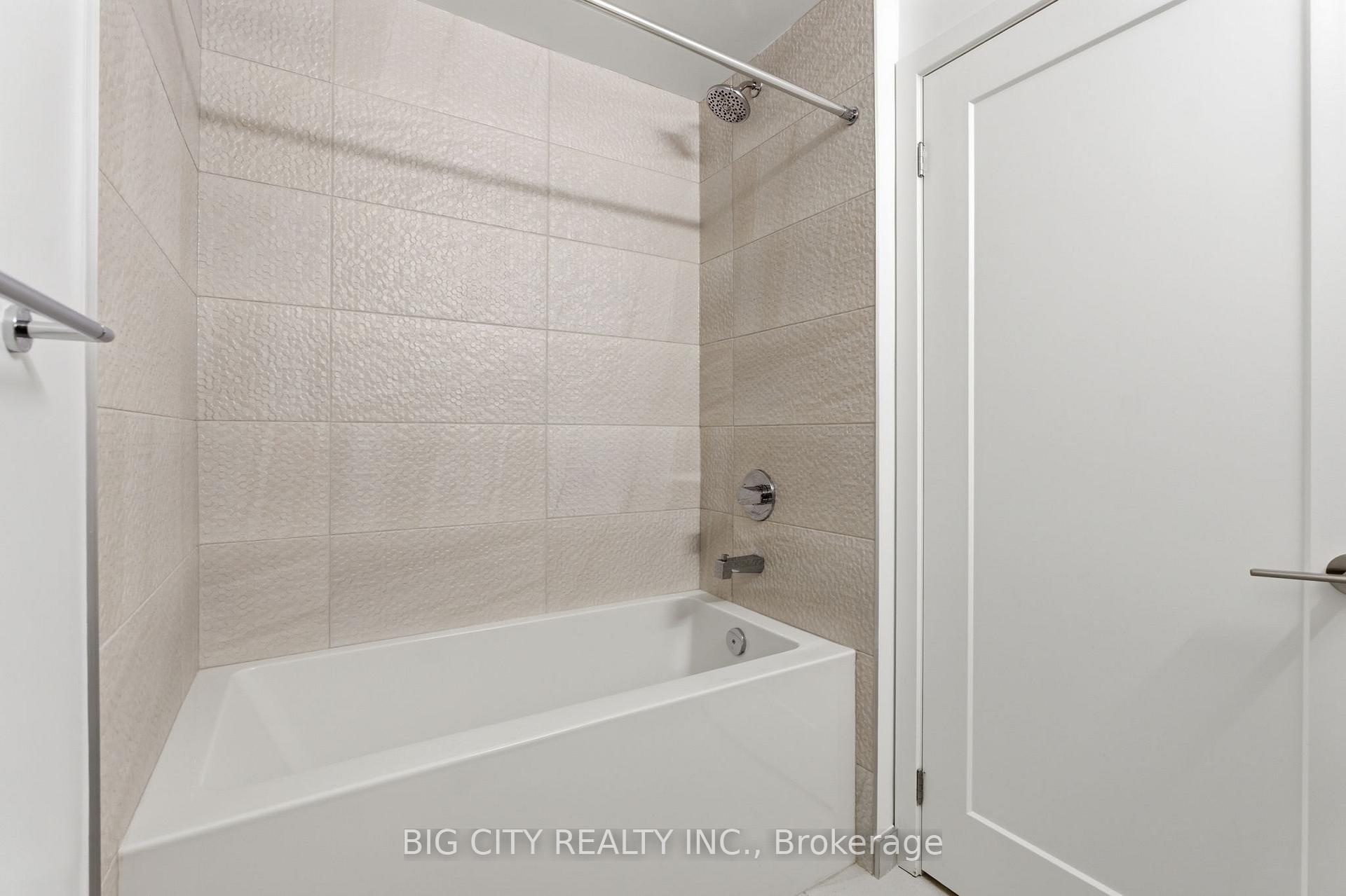 Photo 16 of 9763 Markham Rd, Unit 202
