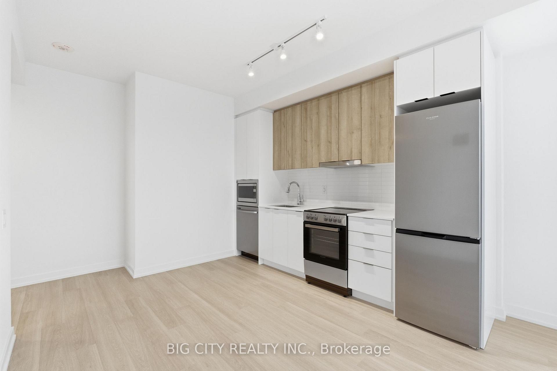 Photo 6 of 9763 Markham Rd, Unit 238