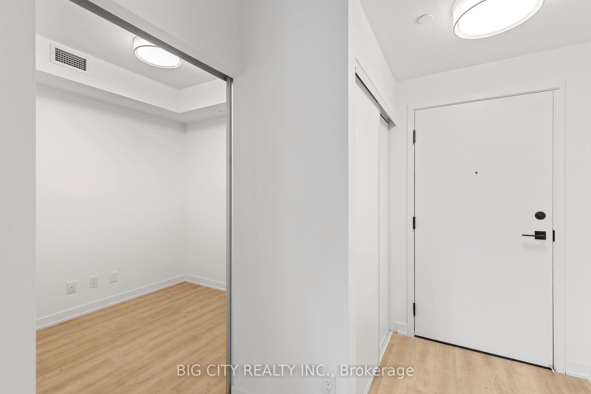 Photo 4 of 8119 Birchmount Road, Unit 517
