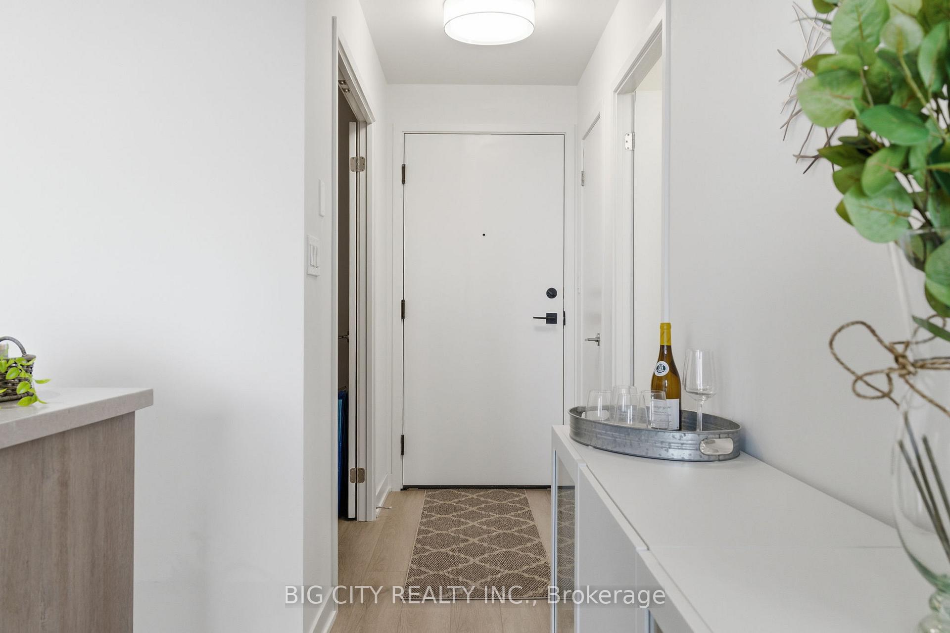 Photo 5 of 292 Verdale Crossing, Unit 1609