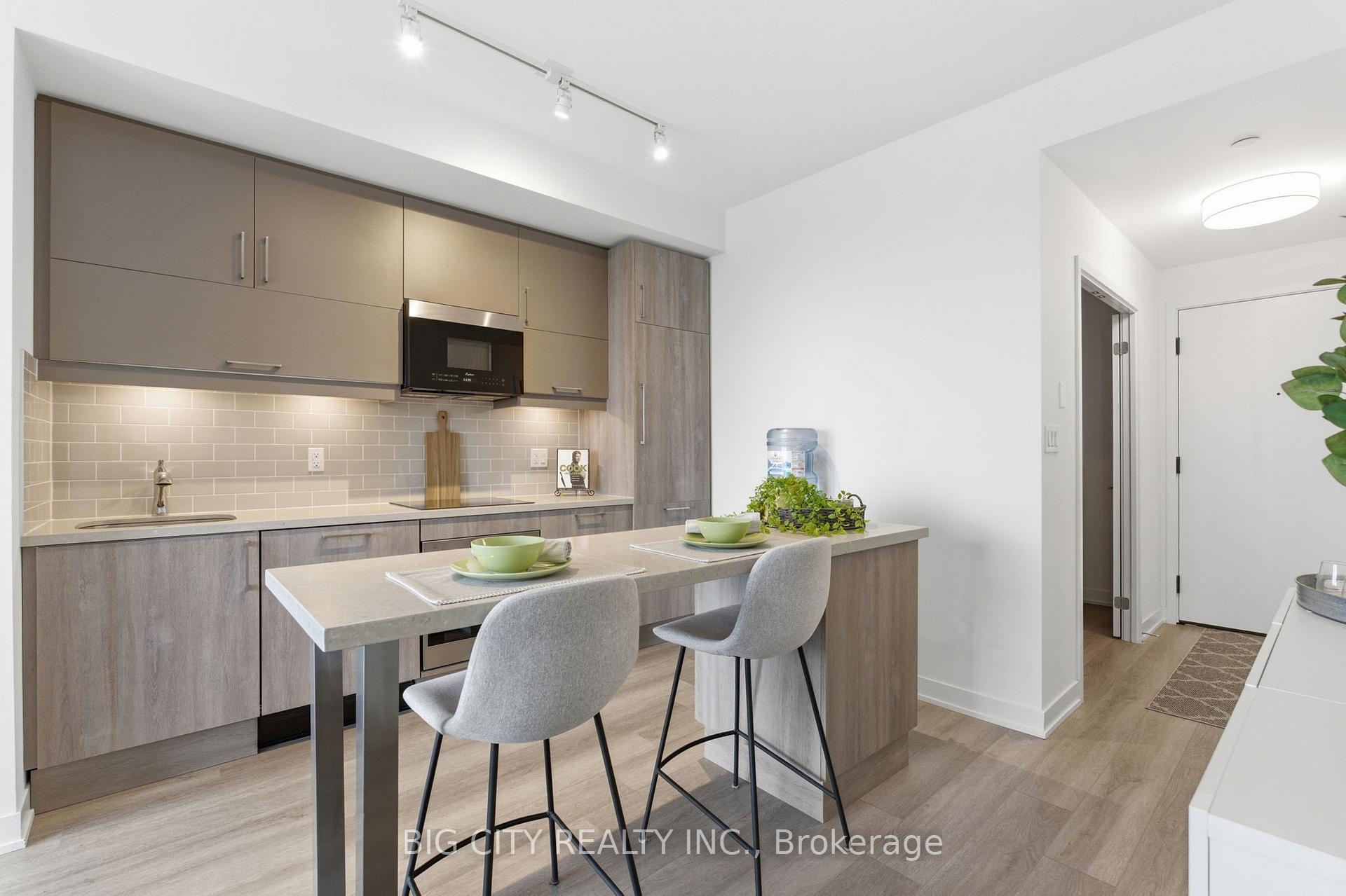 Photo 8 of 292 Verdale Crossing, Unit 1609