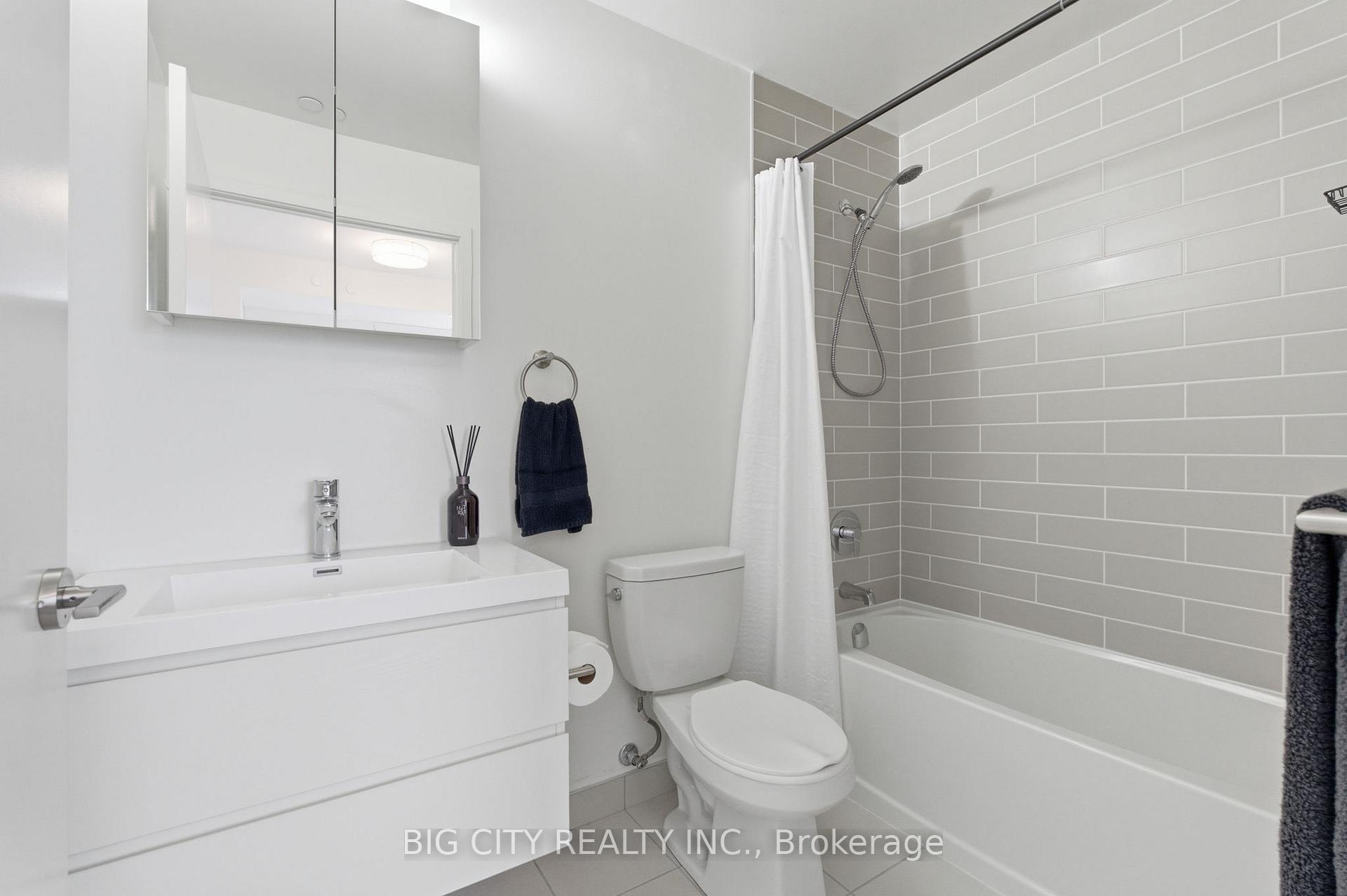 Photo 23 of 292 Verdale Crossing, Unit 1609