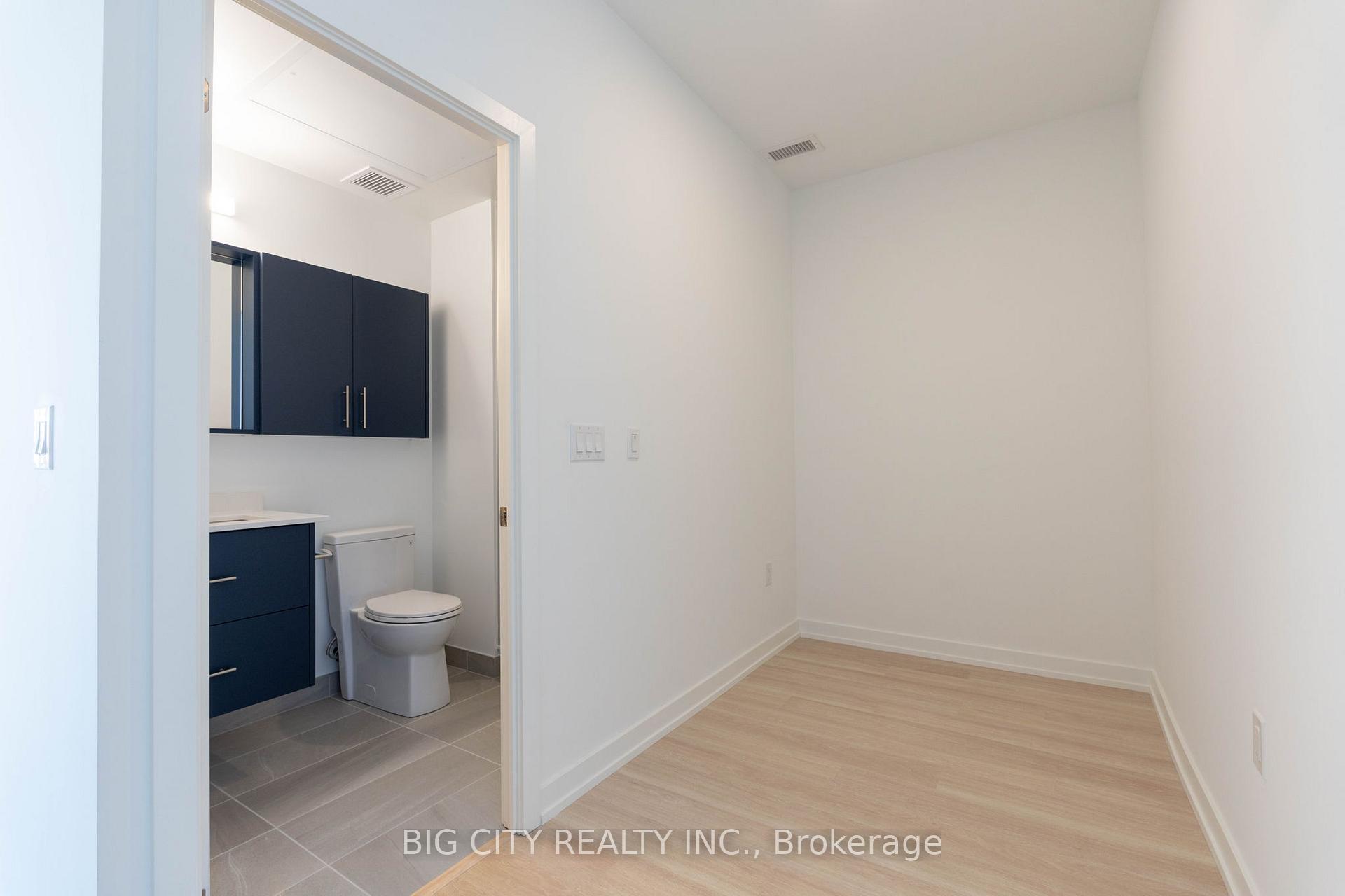 Photo 7 of 9763 Markham Road, Unit 1812