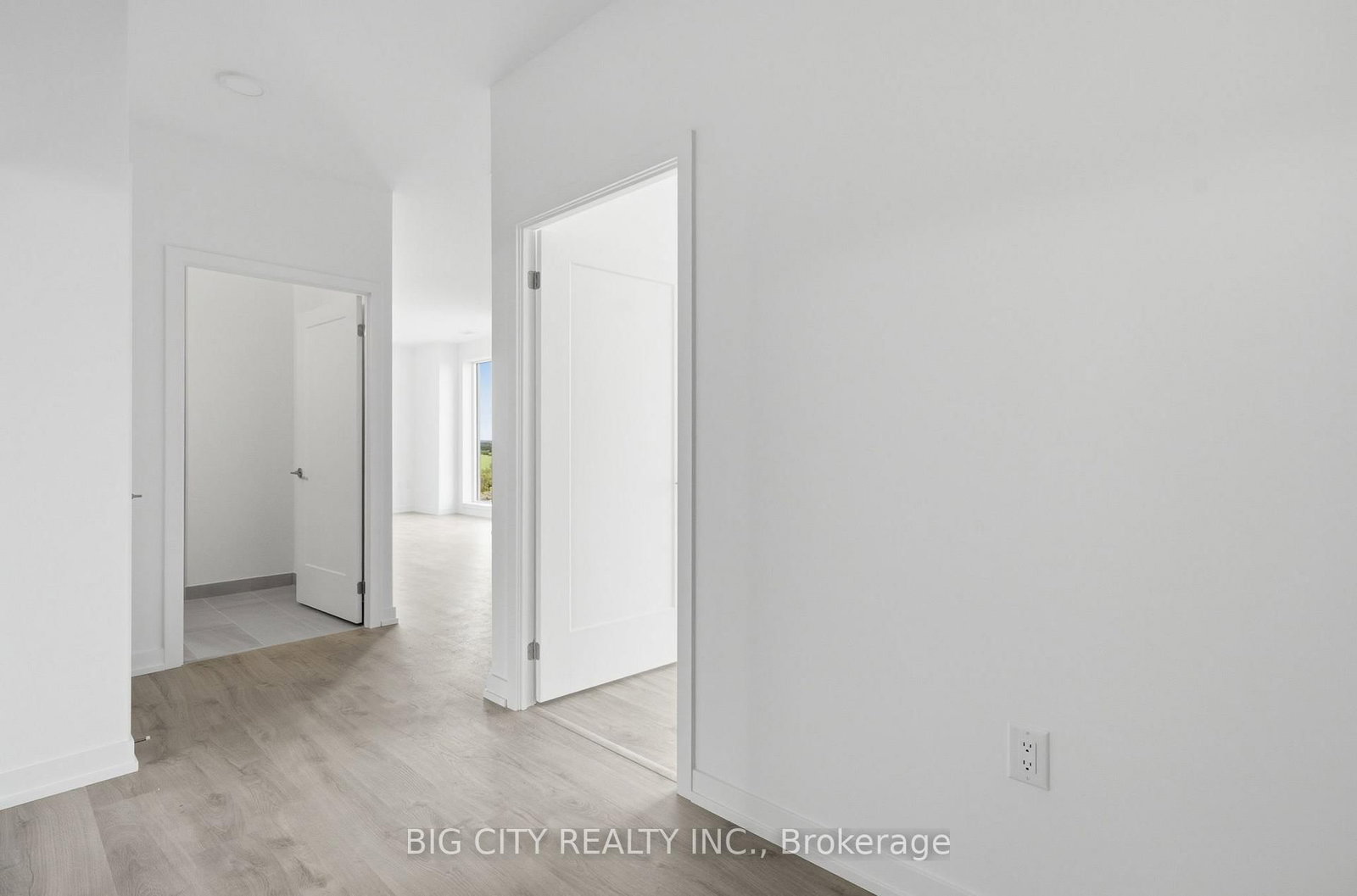 Photo 2 of 9751 Markham Road, Unit 2403