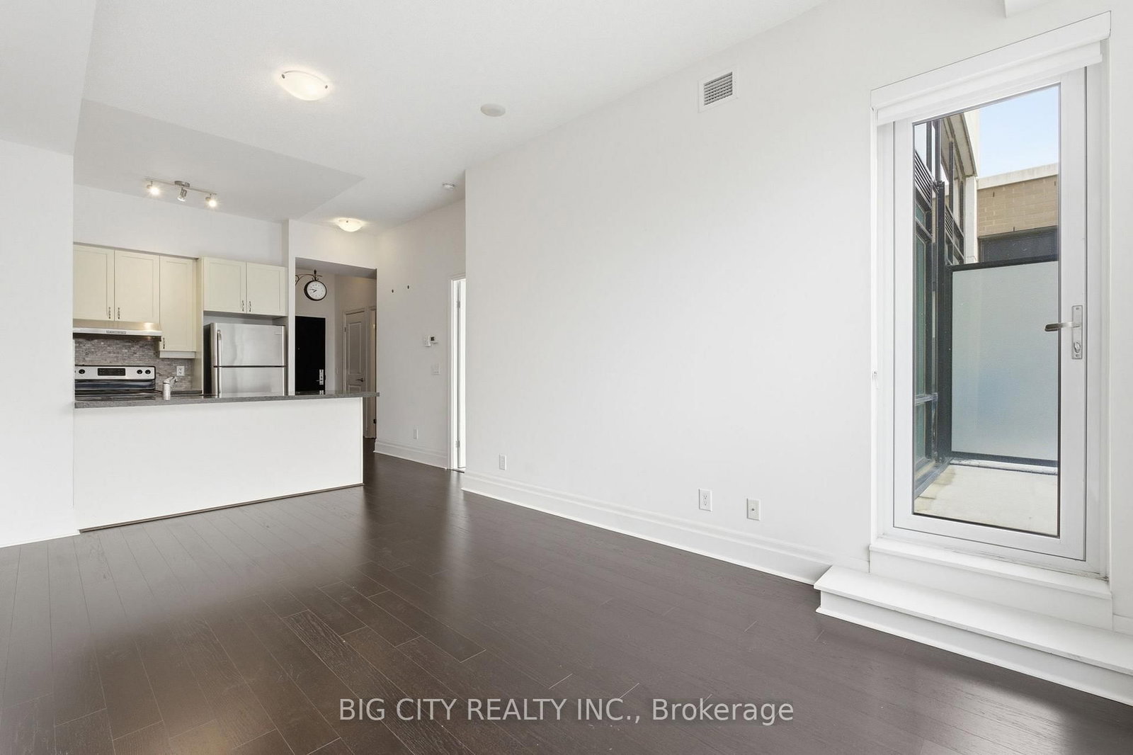 Photo 18 of 131 Upper Duke Crescent, Unit 1005