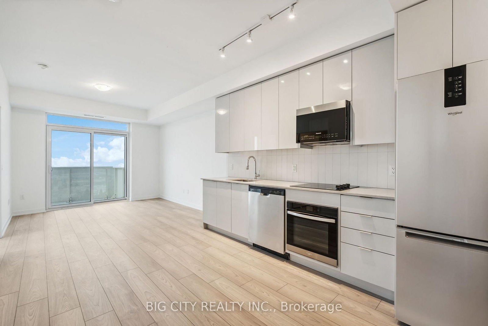 Photo 3 of 498 Caldari Road, Unit 2328