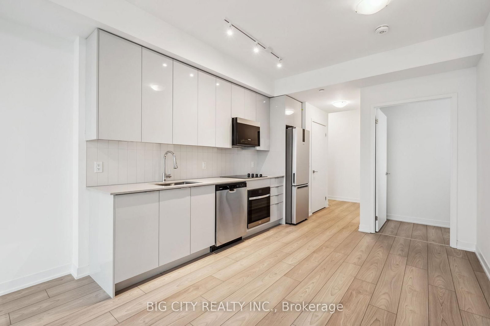 Photo 6 of 498 Caldari Road, Unit 2328