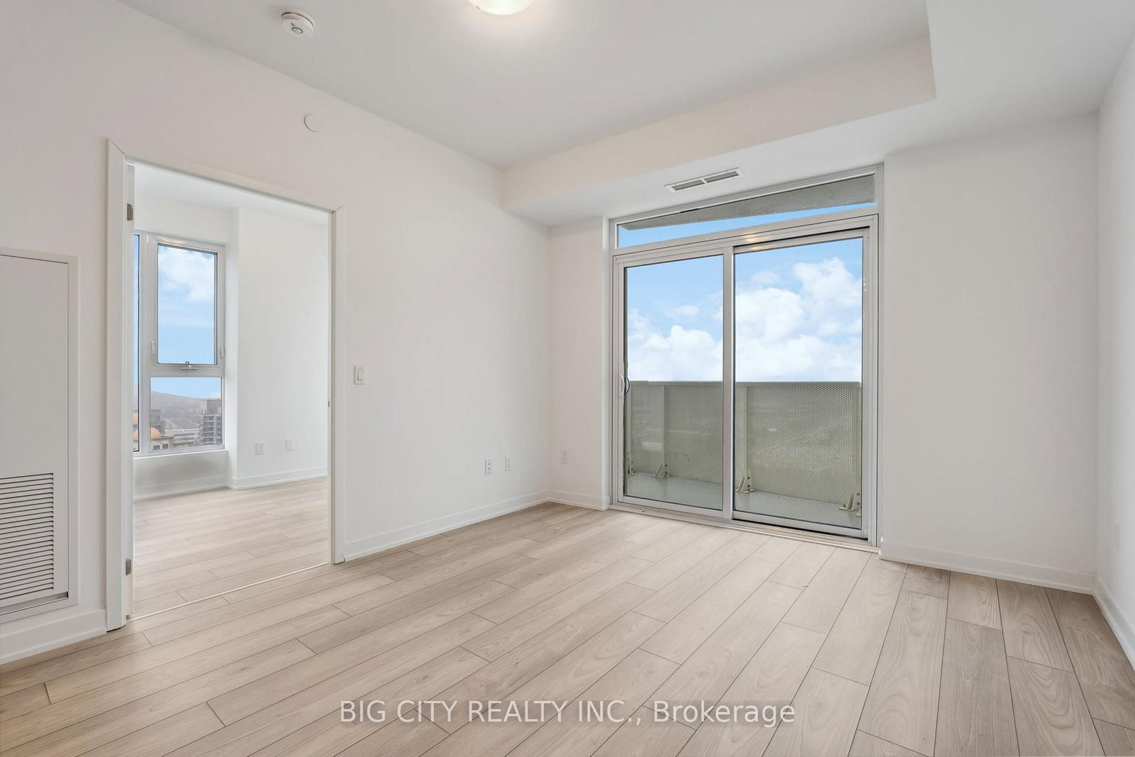 Photo 10 of 498 Caldari Road, Unit 2328