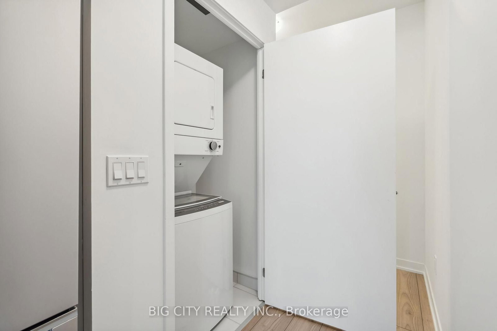 Photo 22 of 498 Caldari Road, Unit 2328