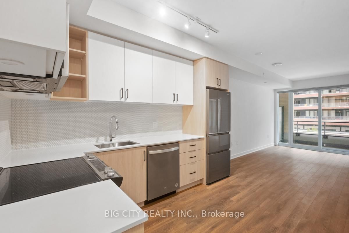 Photo 5 of 100 Eagle Rock Way, Unit 210
