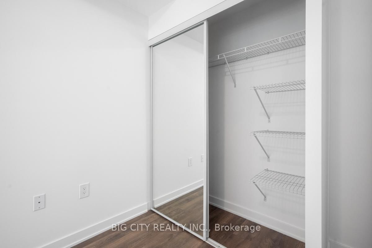 Photo 13 of 100 Eagle Rock Way, Unit 210