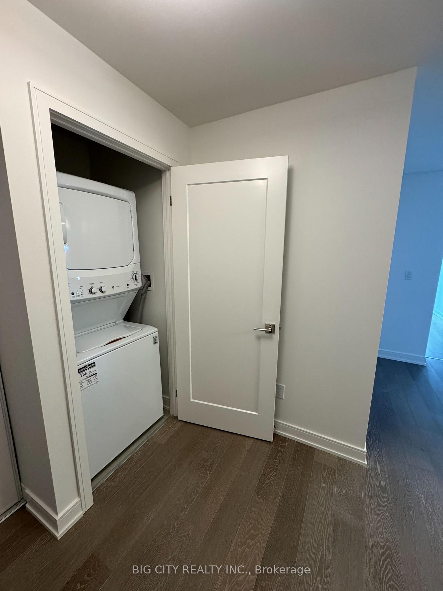 Photo 11 of 715 Davis Drive, Unit 510