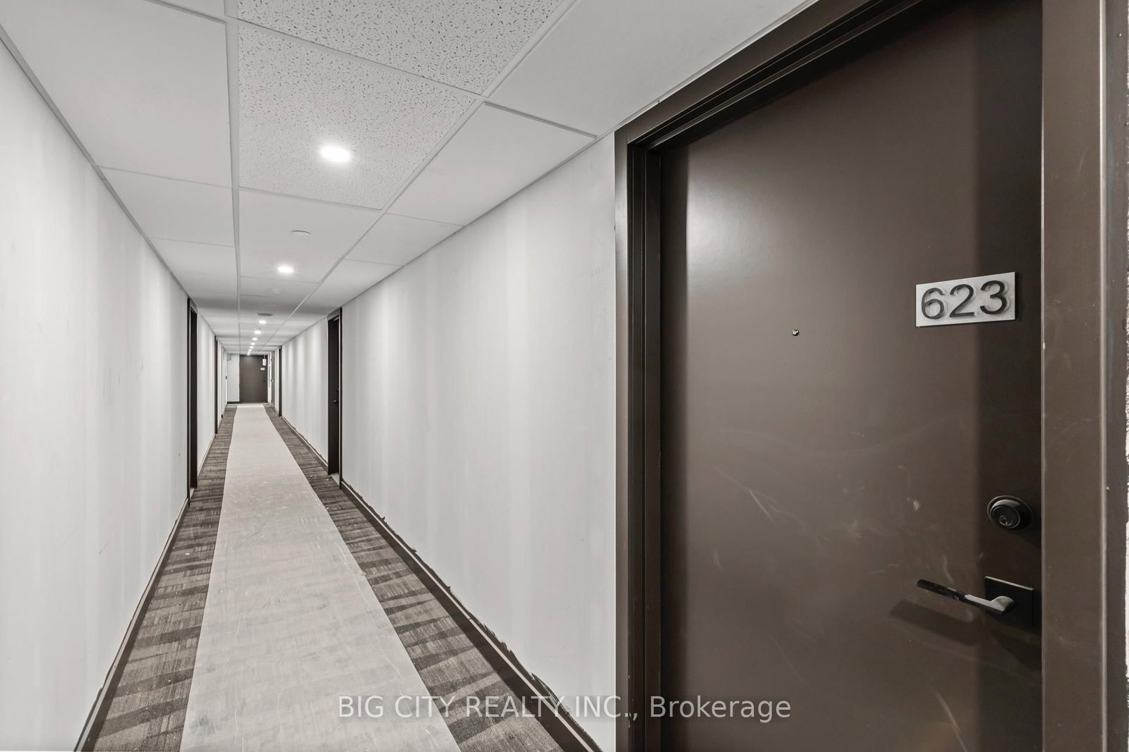 Photo 3 of 8119 Birchmount Road, Unit 623