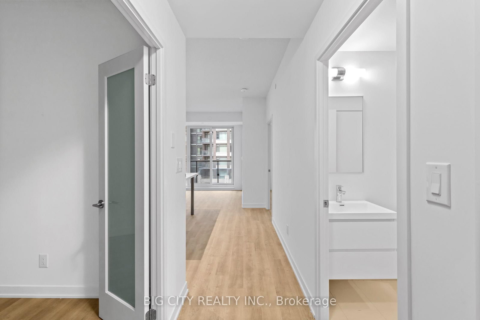 Photo 4 of 8119 Birchmount Road, Unit 623