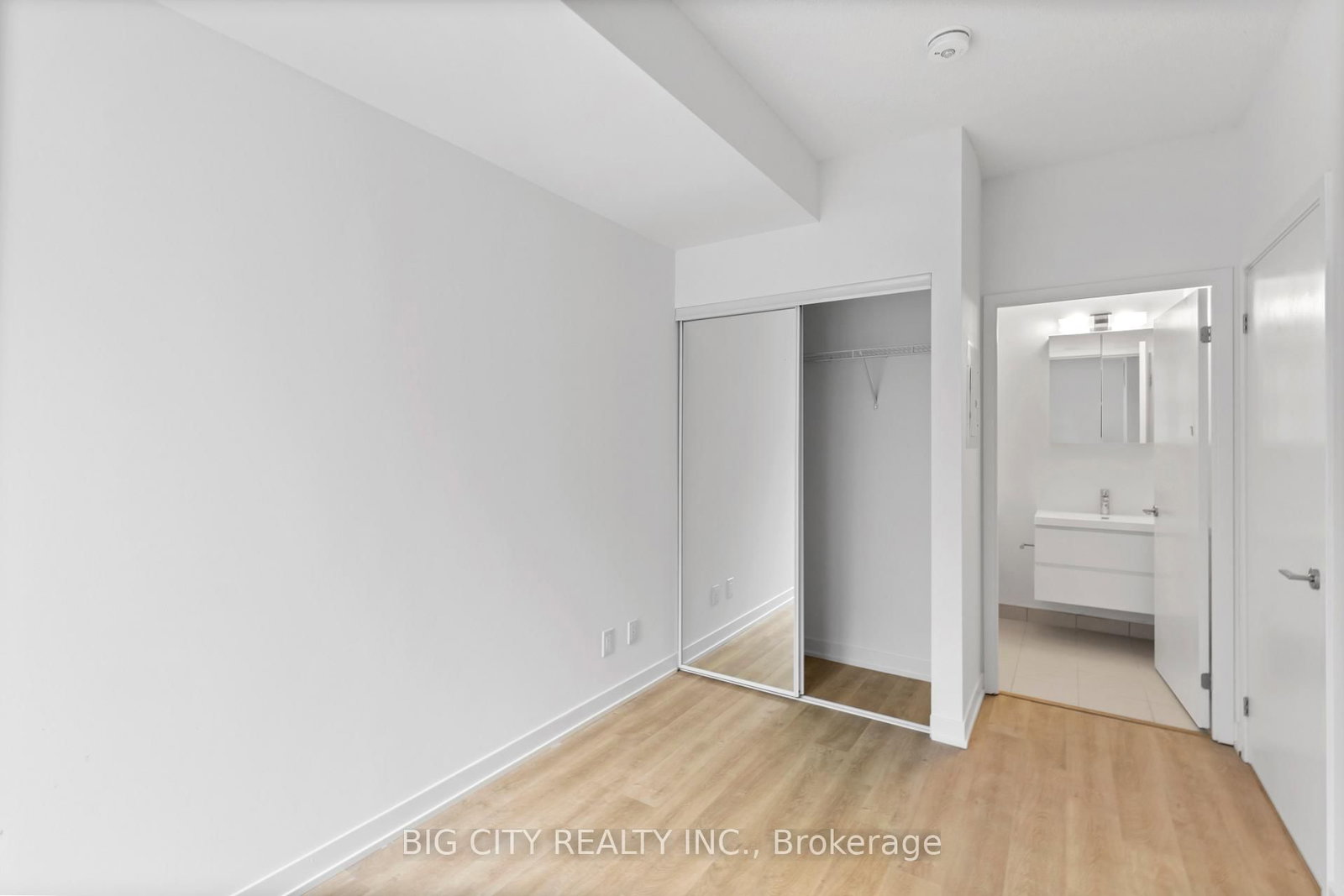 Photo 14 of 8119 Birchmount Road, Unit 623