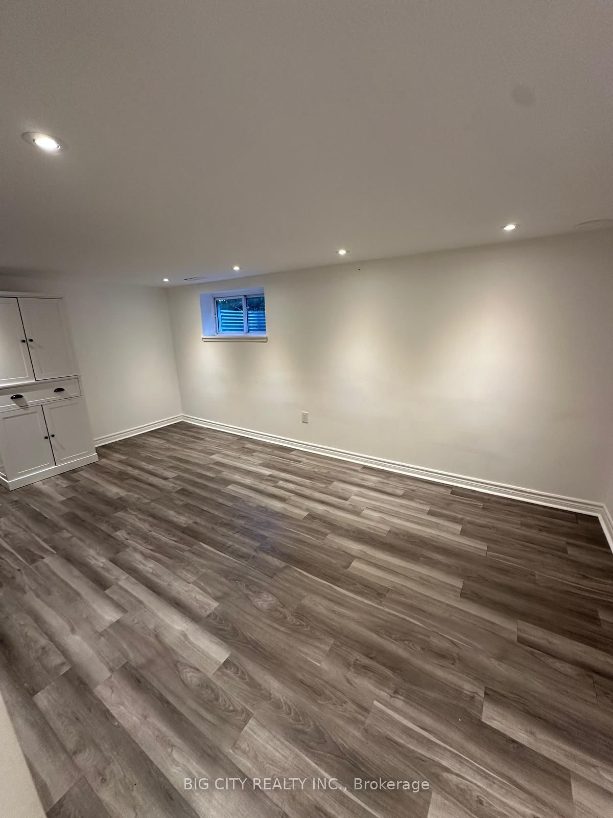 Photo 4 of 94 Wright Street