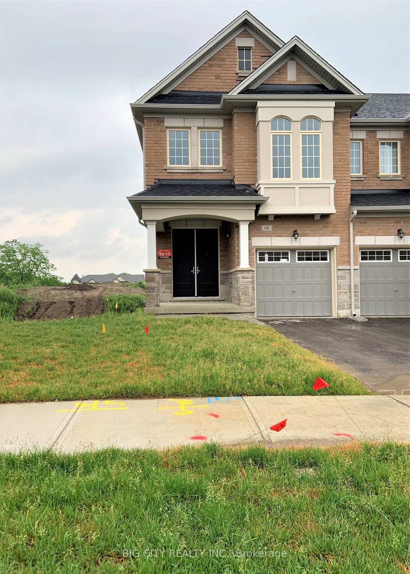 Photo 1 of 68 Drizzel Crescent