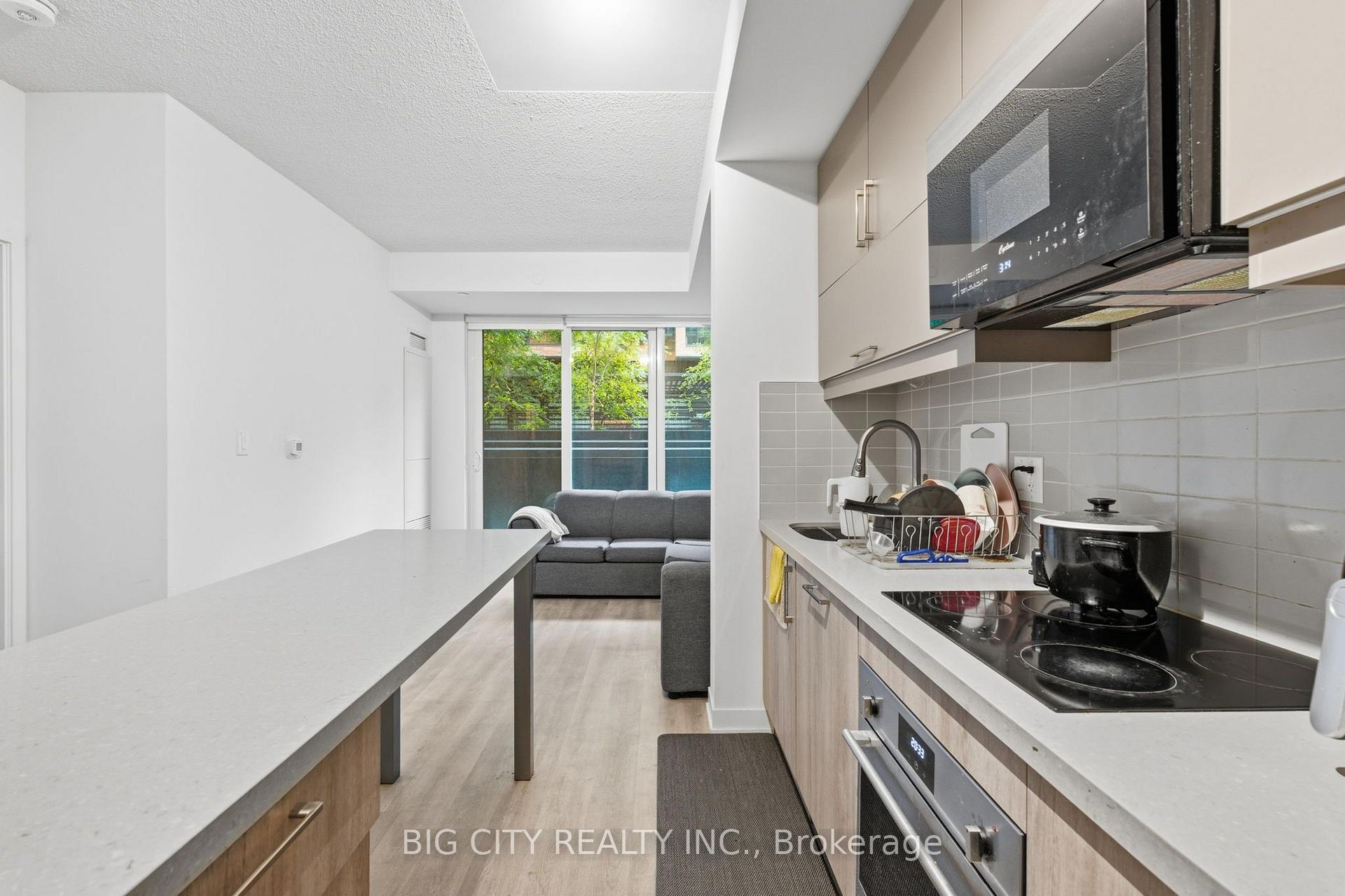 Photo 7 of 8119 Birchmount Road, Unit 506
