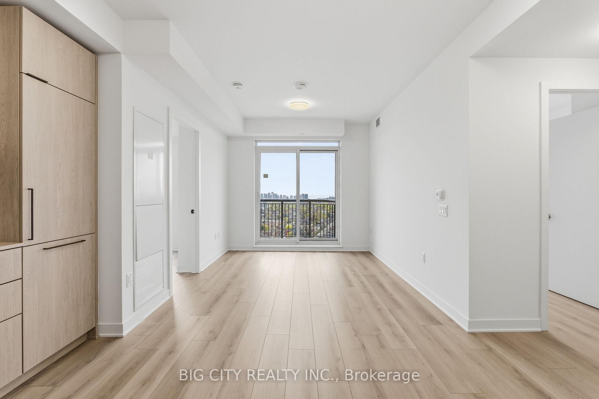 Photo 6 of 1185 Dupont Street, Unit 2009