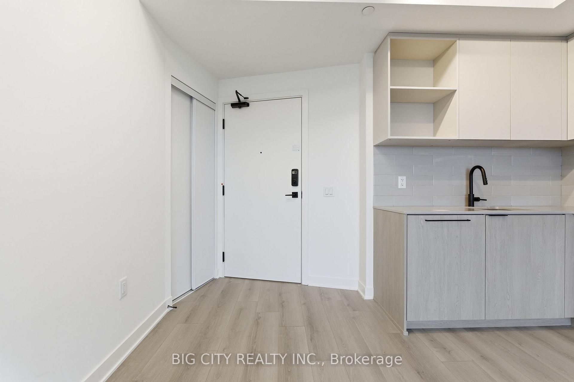 Photo 9 of 1185 Dupont Street, Unit 2009