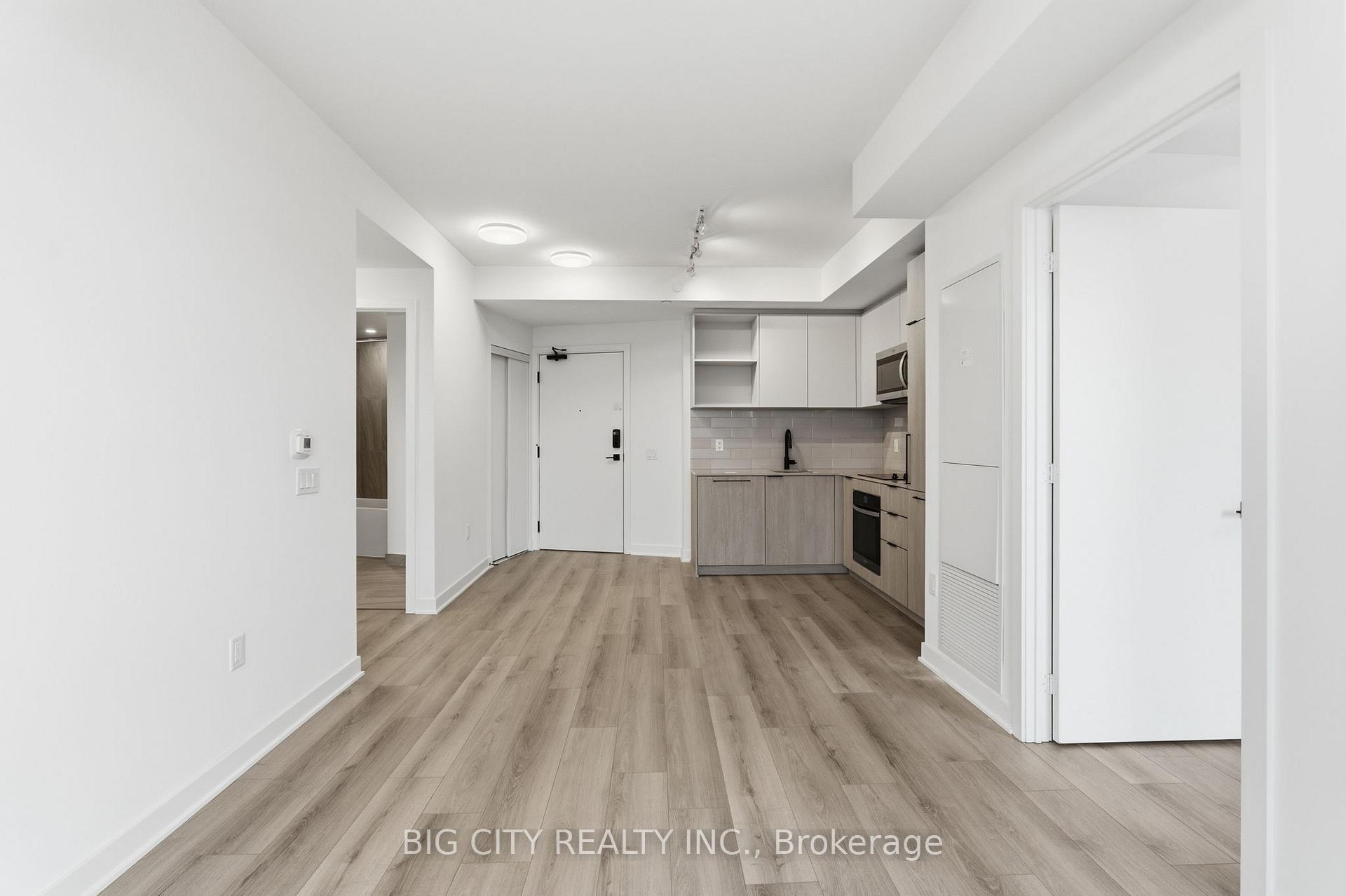 Photo 11 of 1185 Dupont Street, Unit 2009