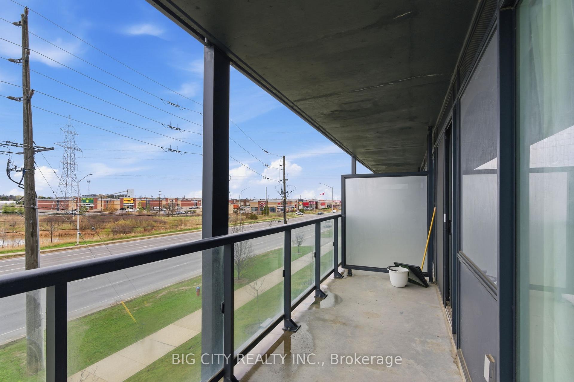 Photo 22 of 3200 Dakota Common, Unit B303 (Sale)