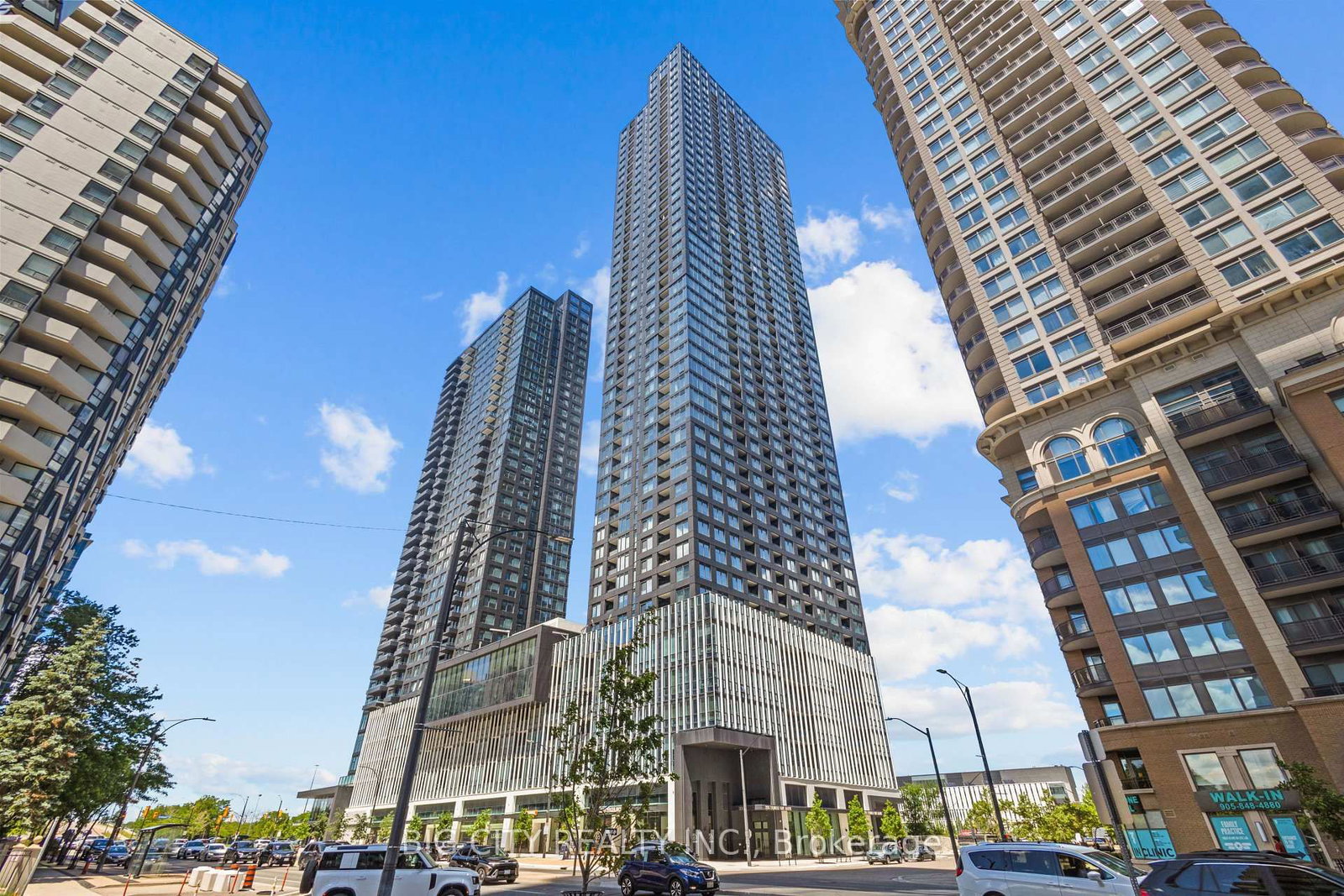 395 Square One Drive, Unit 3304