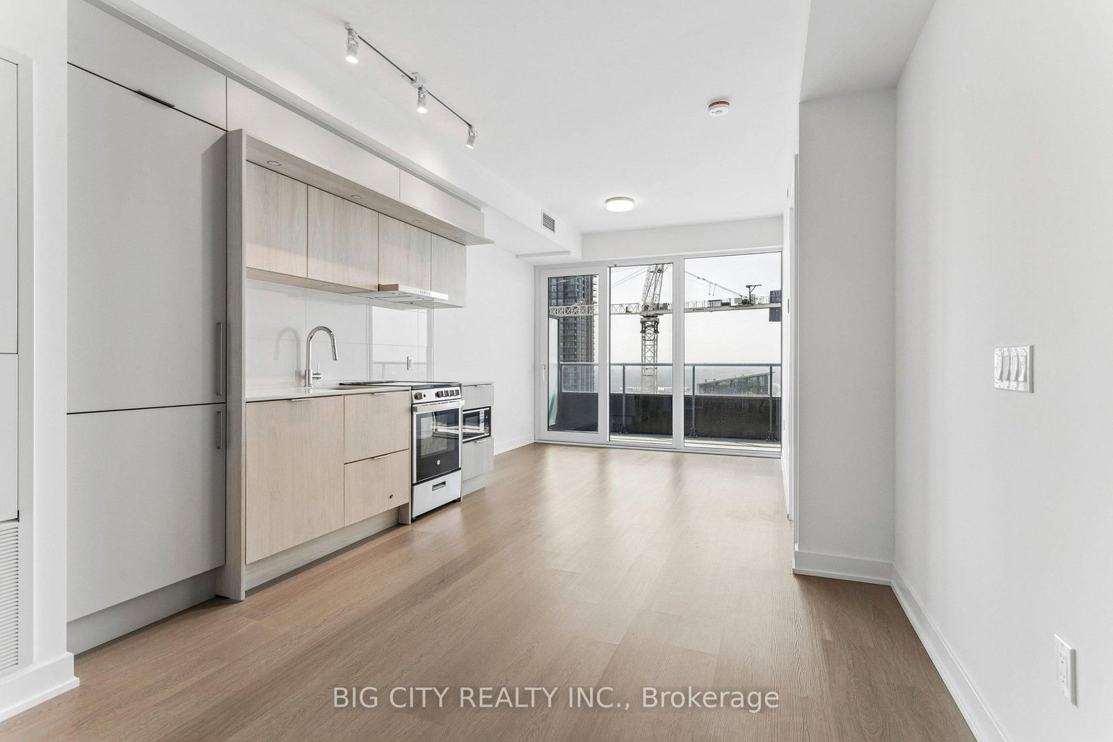 448 Burnhamthorpe Road W, Unit 4501