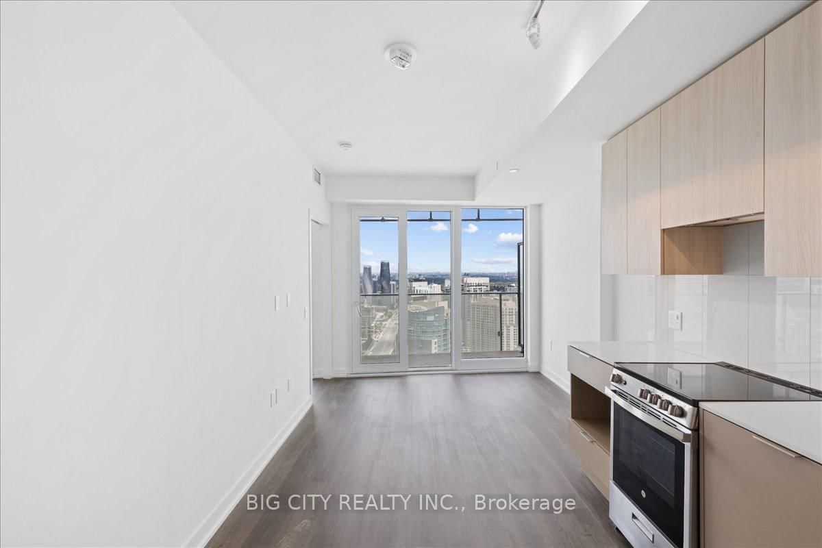 Photo 5 of 3900 Confederation Parkway, Unit 4012