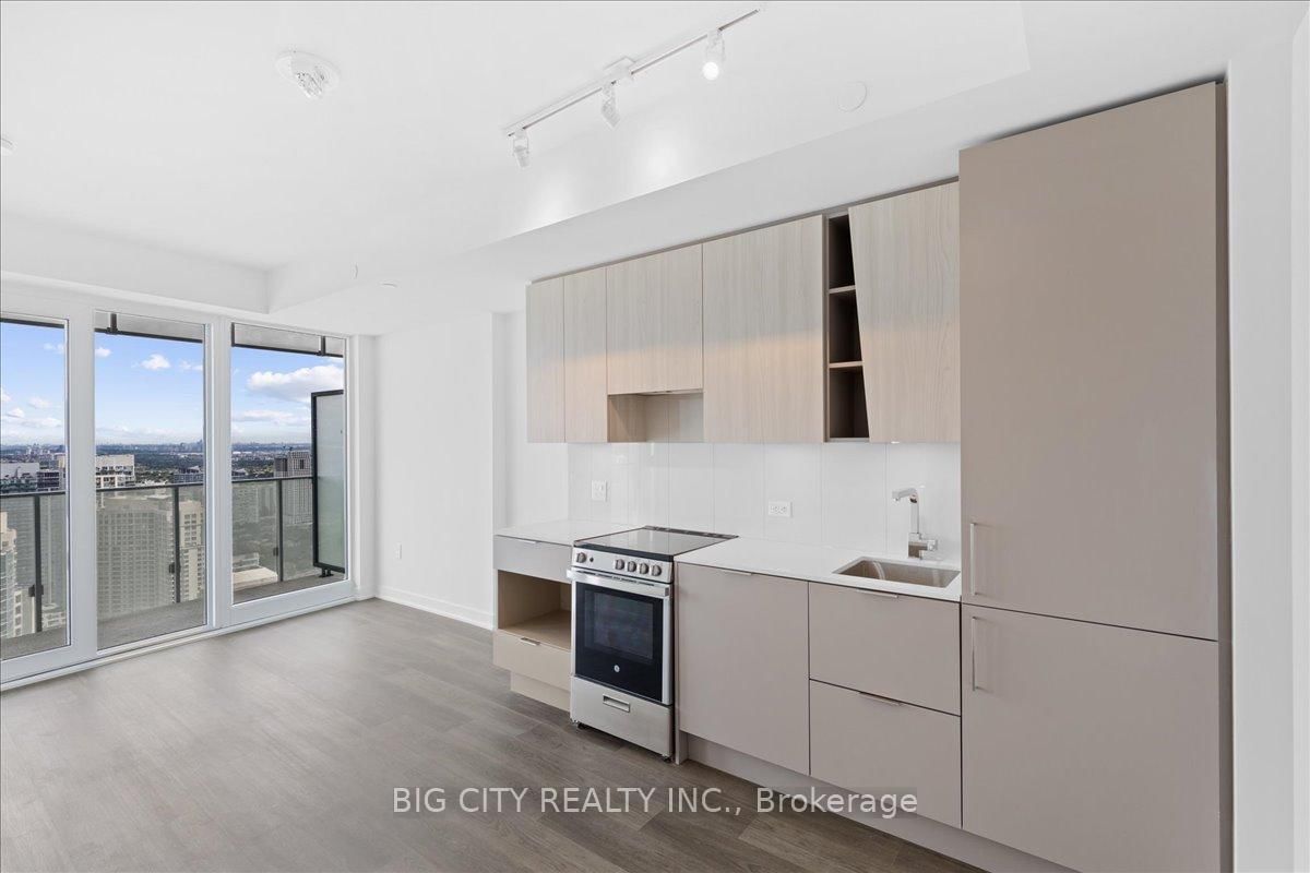 Photo 6 of 3900 Confederation Parkway, Unit 4012