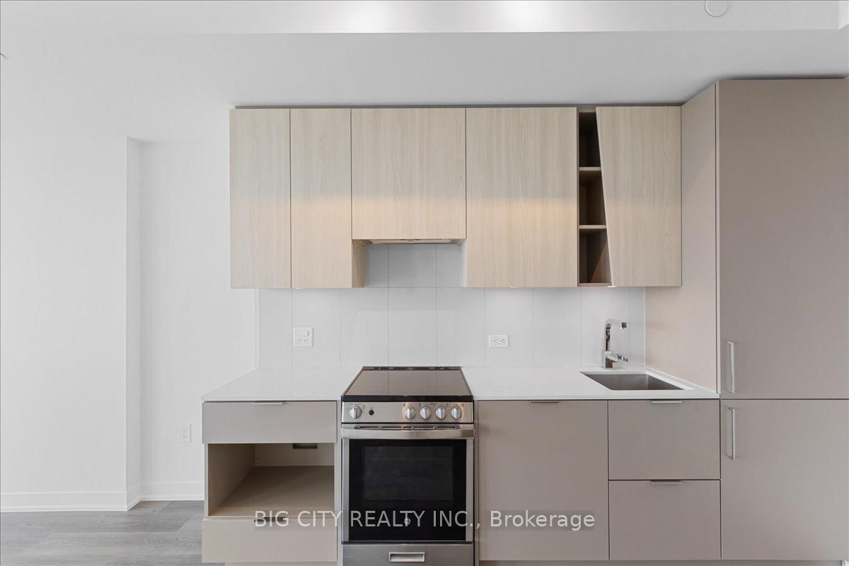 Photo 7 of 3900 Confederation Parkway, Unit 4012