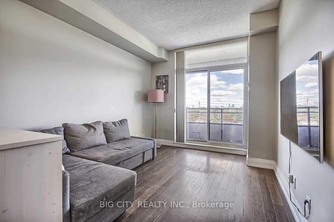 Photo 9 of 1 De Boers Drive, Unit 407
