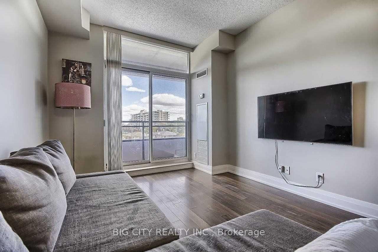 Photo 10 of 1 De Boers Drive, Unit 407