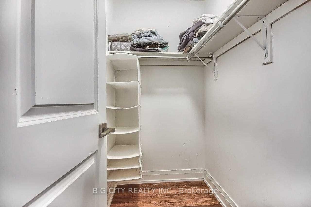 Photo 16 of 1 De Boers Drive, Unit 407