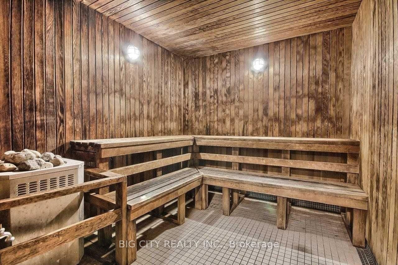 Photo 21 of 1 De Boers Drive, Unit 407