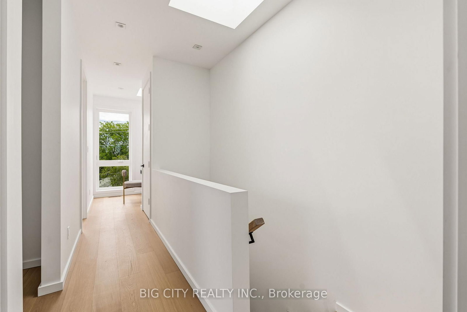 Photo 20 of 276 Lanor Avenue, Unit 3