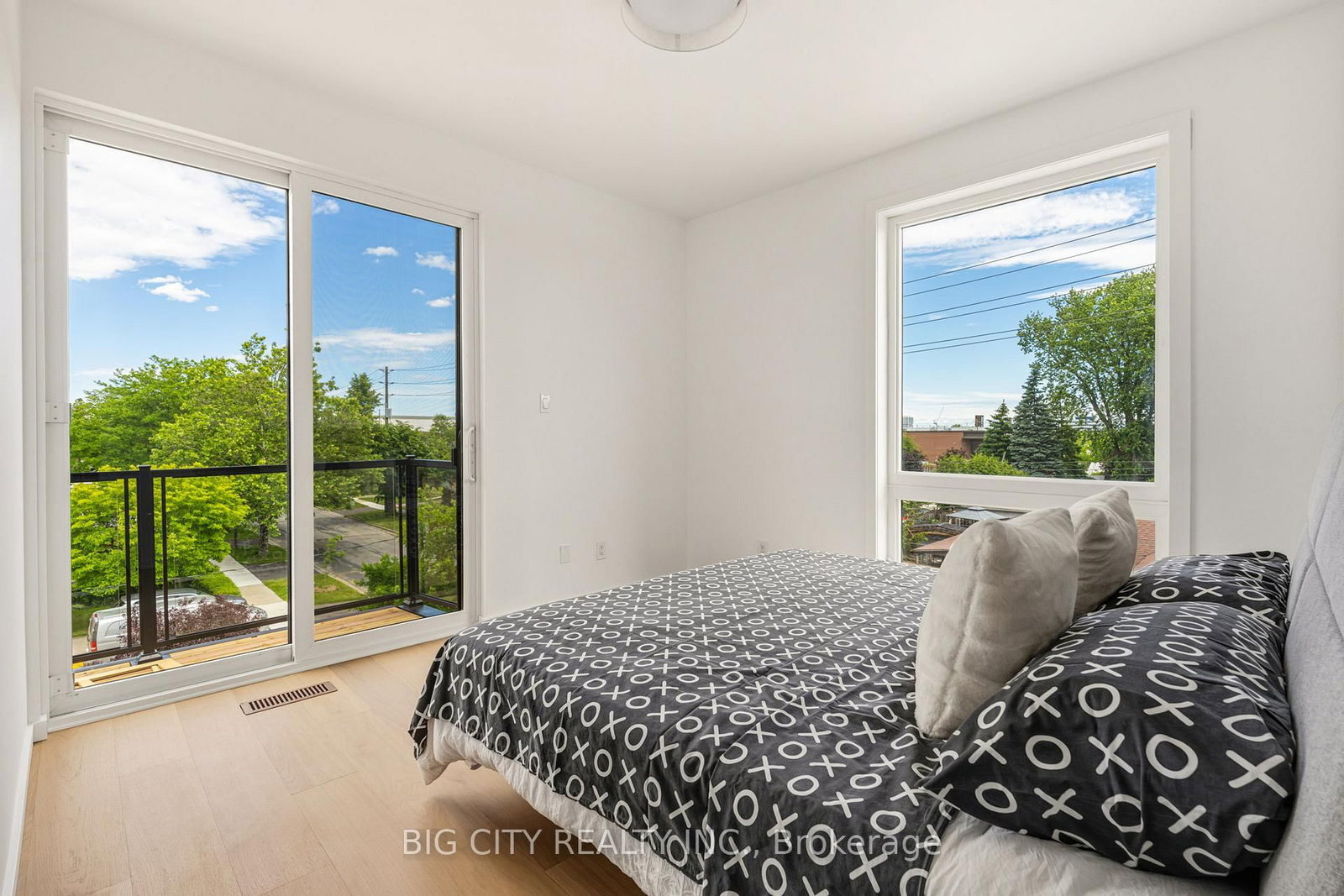 Photo 24 of 276 Lanor Avenue, Unit 3