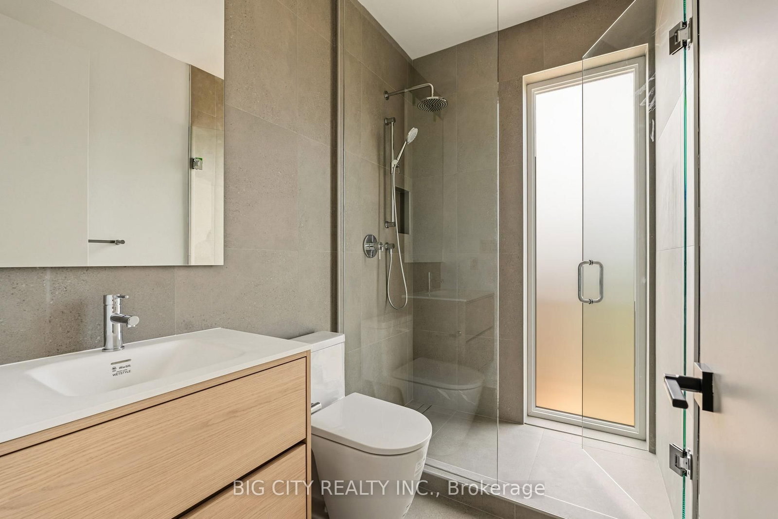 Photo 27 of 276 Lanor Avenue, Unit 3