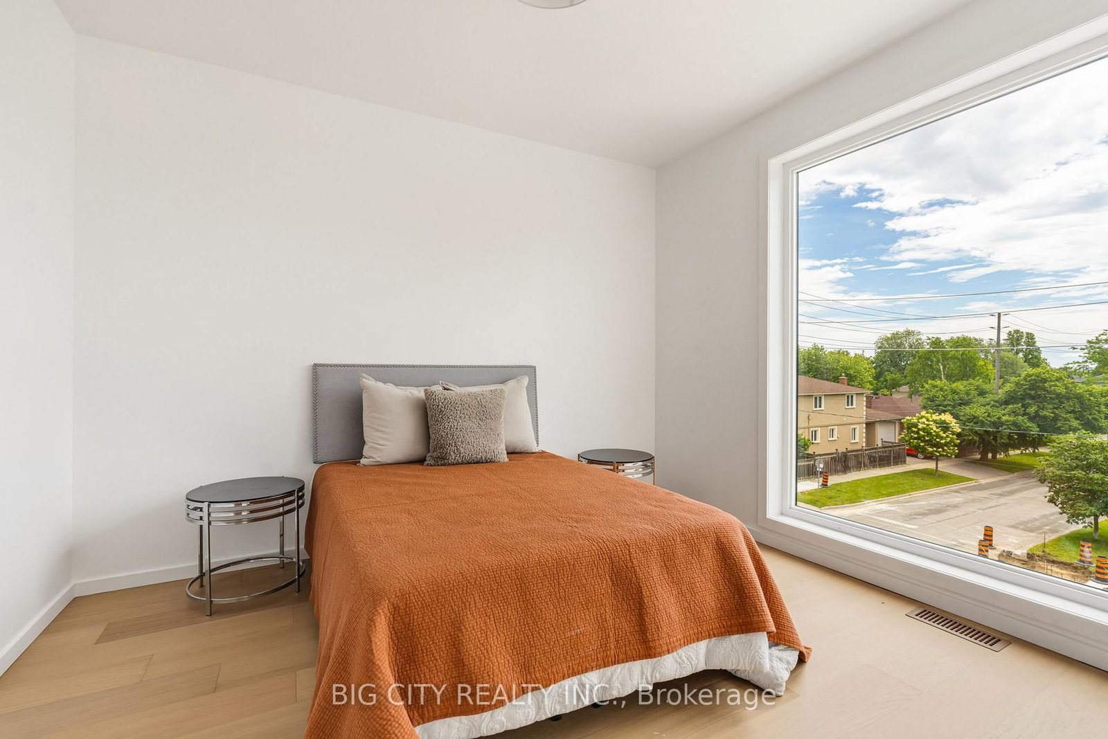 Photo 30 of 276 Lanor Avenue, Unit 3