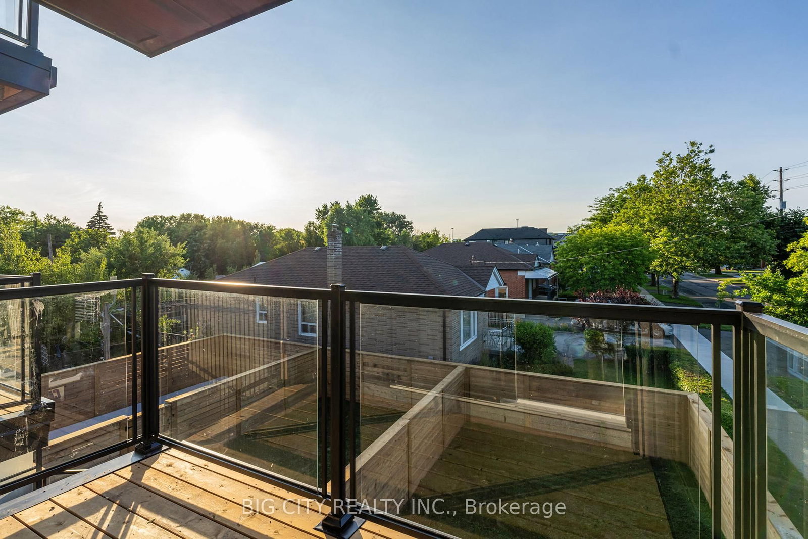 Photo 35 of 276 Lanor Avenue, Unit 3
