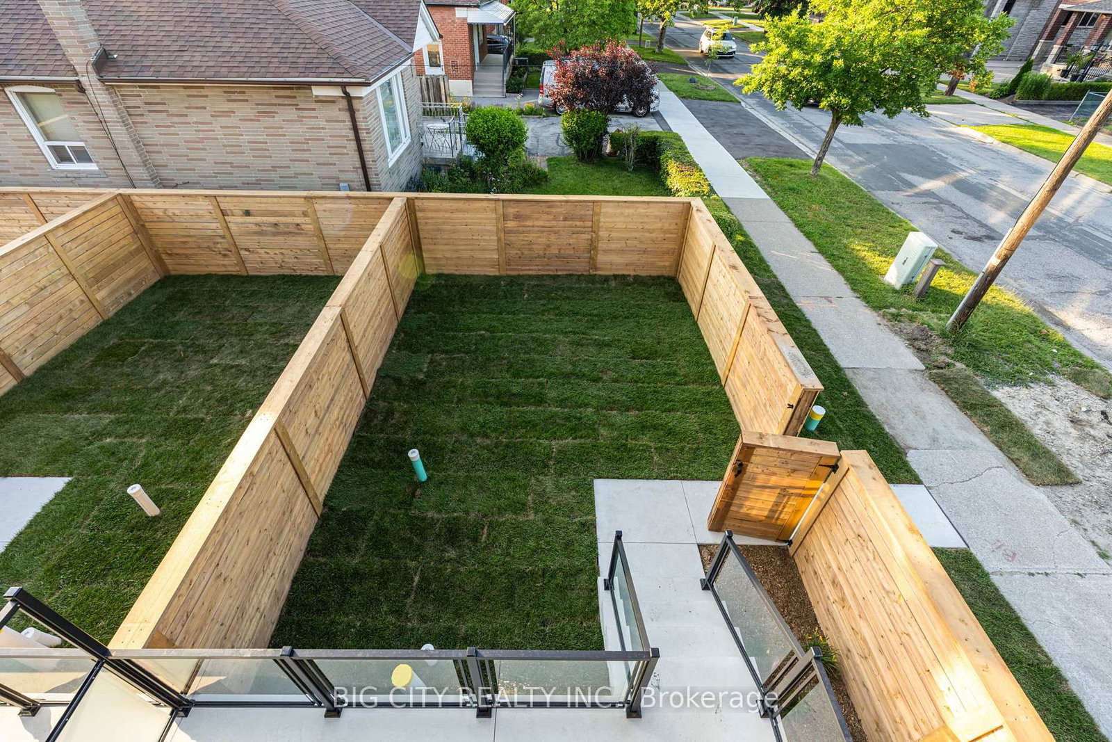 Photo 37 of 276 Lanor Avenue, Unit 3