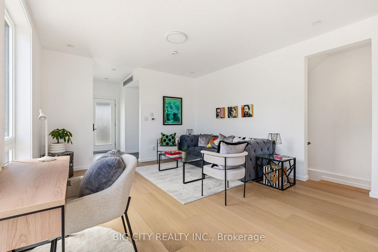 Photo 10 of 276 Lanor Avenue, Unit 1