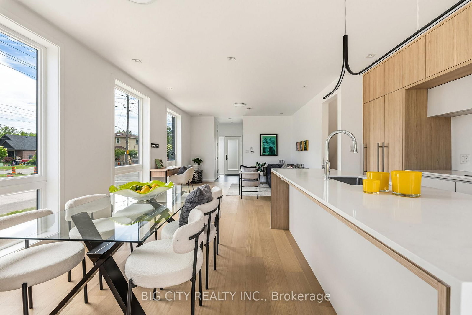 Photo 17 of 276 Lanor Avenue, Unit 1