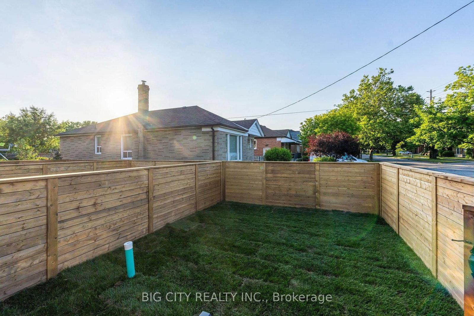 Photo 39 of 276 Lanor Avenue, Unit 1