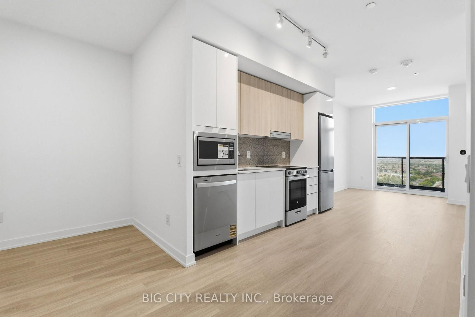 5105 Hurontario Street, Unit 1601